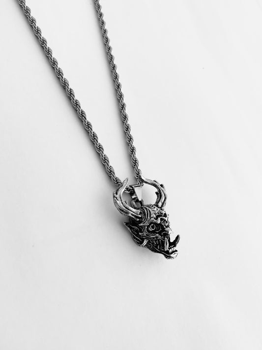 VINTAGE SKULL PENDANT