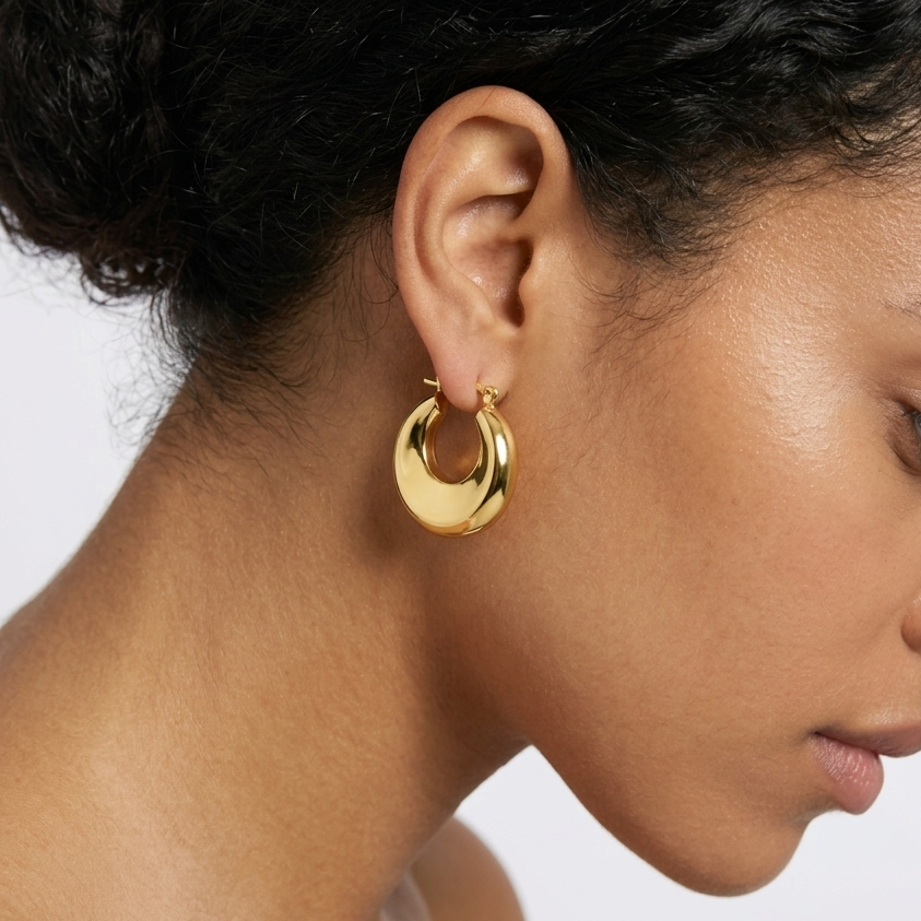 Classic Bold Hoop Earrings – 18K Gold Plated