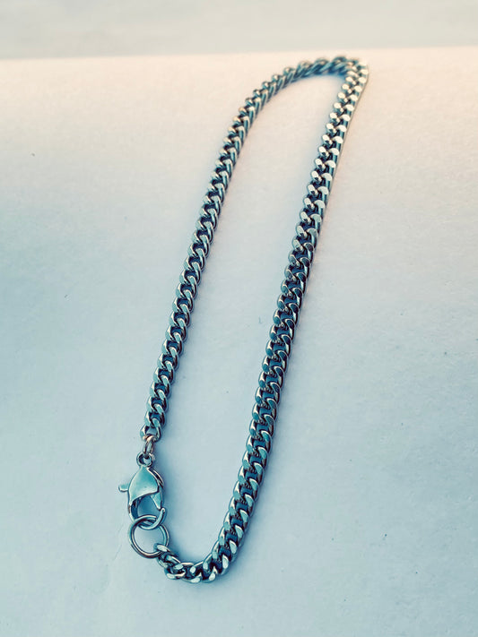 Sleek Bracelet